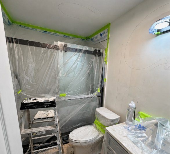 Guest Bath before painting