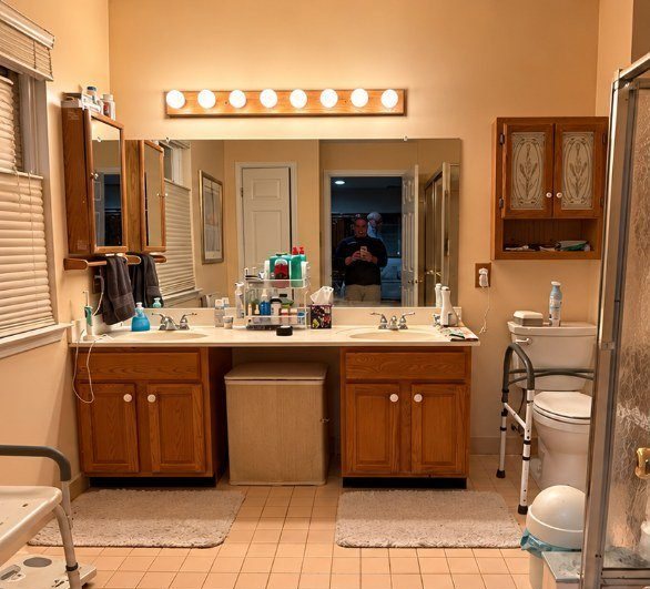 Primary Bath before painting